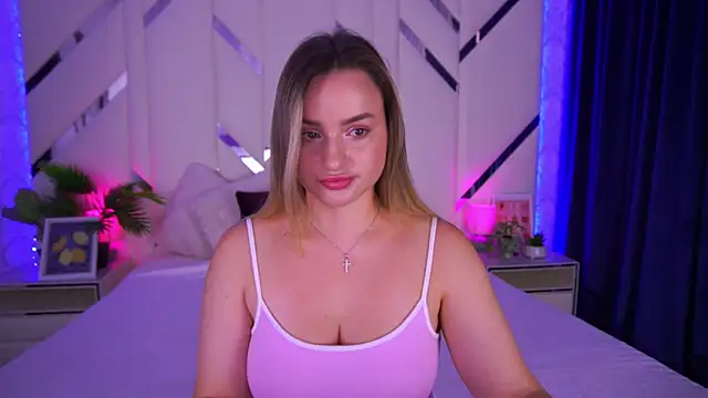 LindsieGreyy online show from 09-27-25, 06:07