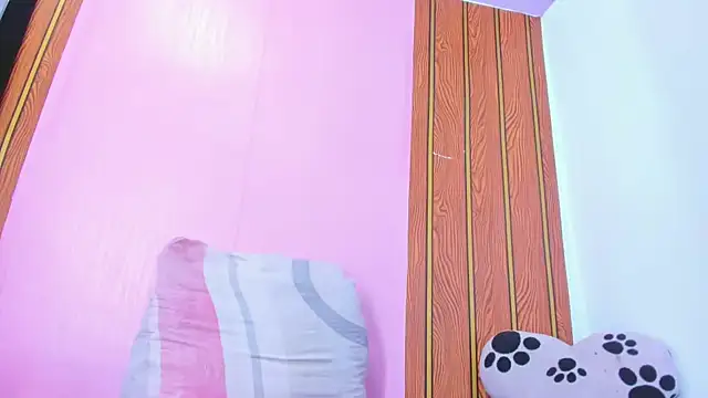 camilagreeco online show from 10-11-25, 01:53