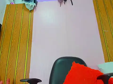 camilagreeco online show from 11-09-25, 01:42