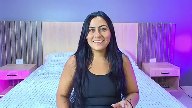 Mia cm online show from 02-10-25, 07:17