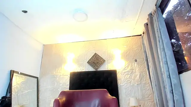 ChanelleJohnson  online show from 01-05-26, 09:18