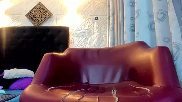 ChanelleJohnson  online show from 03-03-26, 09:42