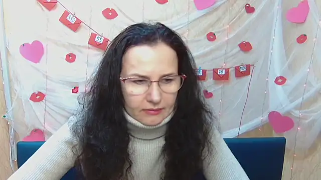 Miroslava Happi online show from 02-14-25, 06:12