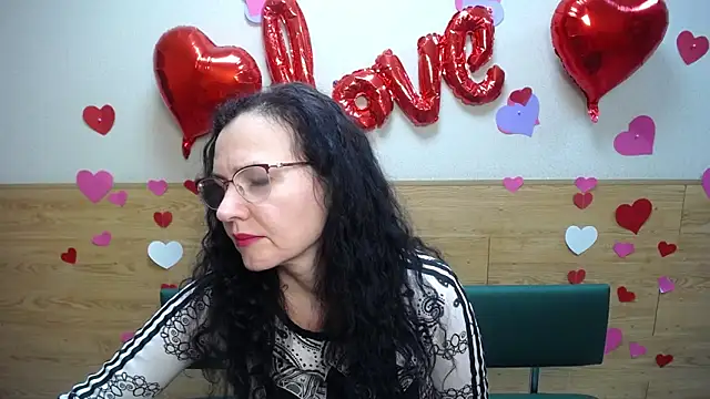 Miroslava Happi online show from 03-01-25, 06:13