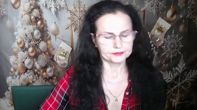 Miroslava Happi online show from 12-20-25, 06:20