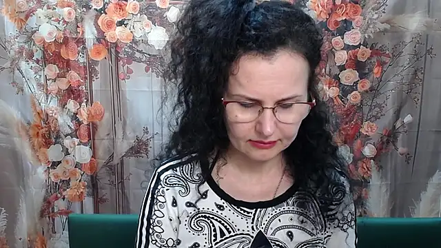 Miroslava Happi online show from 04-19-26, 05:29