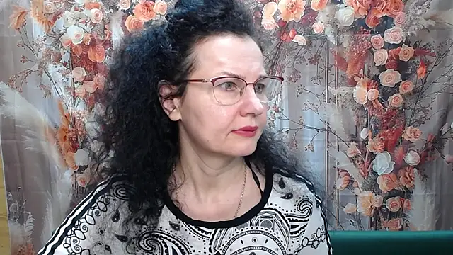 Snapshot of Miroslava_Happi chatting on 04-24-26, 05:43 Miroslava Happi online show from 04-24-26, 05:43