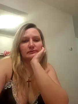 xwera online show from 11-24-25, 09:47