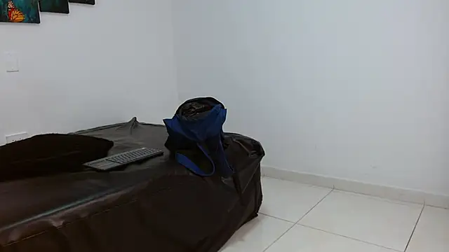 Selena fox7 online show from 02-13-25, 08:03