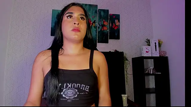 Selena fox7 online show from 09-10-25, 04:45