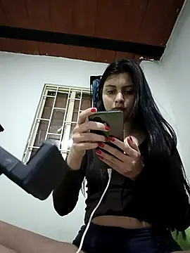 CHLOE ISABELL online show from 03-22-26, 02:15