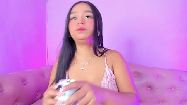 Snapshot of _JuliSweet_ chatting on 09-17-25, 12:18  JuliSweet  online show from 09-17-25, 12:18
