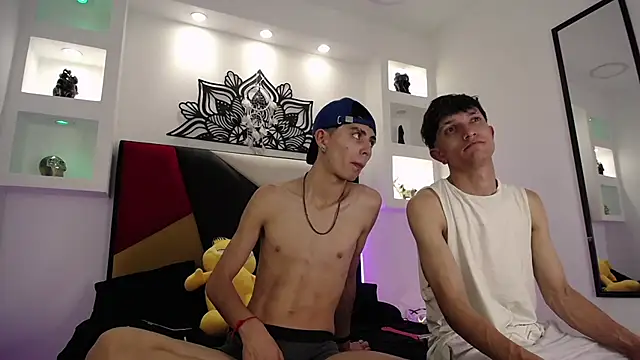 MaikyCooper online show from 02-26-25, 07:42