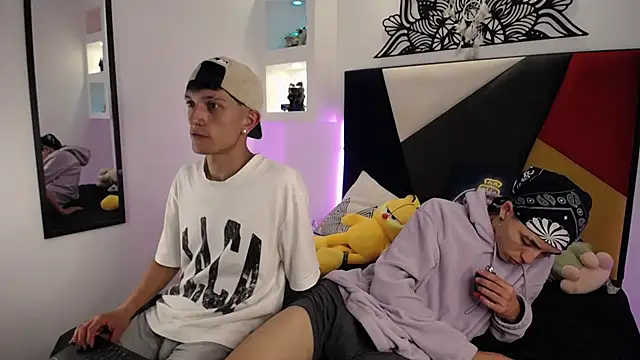 MaikyCooper online show from 02-28-25, 08:31