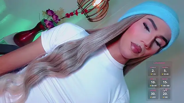 emelly horny  online show from 02-07-26, 07:28