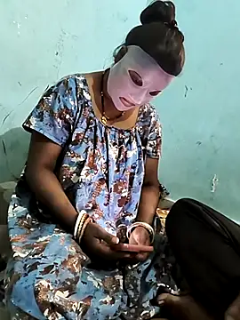 CuteRani001 online show from 02-24-25, 10:37