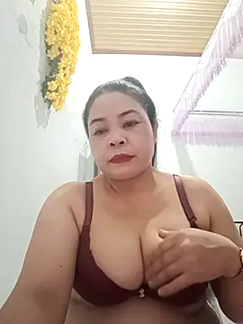 Snapshot of Baby-bigtits2024 chatting on 03-10-25, 12:48 Baby-bigtits2024 online show from 03-10-25, 12:48