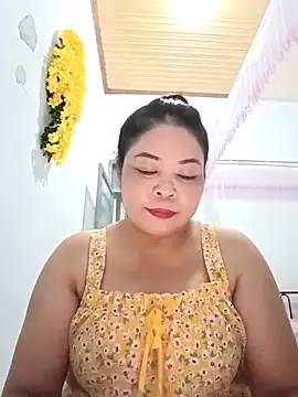 Snapshot of Baby-bigtits2024 chatting on 03-20-25, 12:32 Baby-bigtits2024 online show from 03-20-25, 12:32