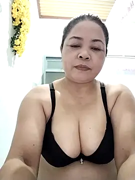 Snapshot of Baby-bigtits2024 chatting on 09-23-25, 10:46 Baby-bigtits2024 online show from 09-23-25, 10:46