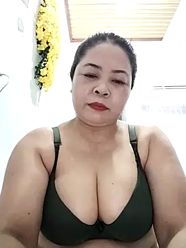 Baby-bigtits2024 online show from 11-29-25, 11:57