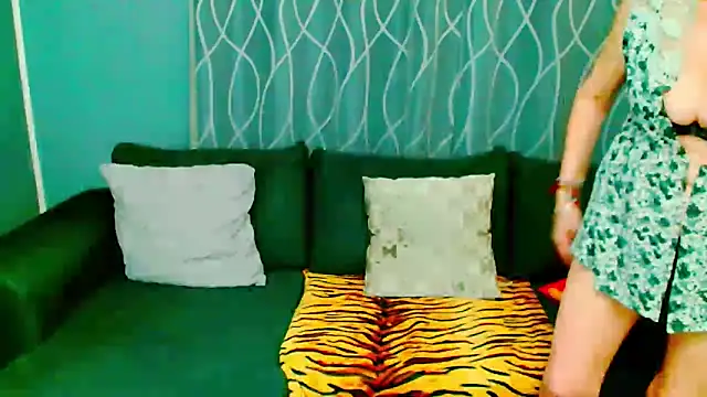 adeleadison online show from 02-11-26, 05:23