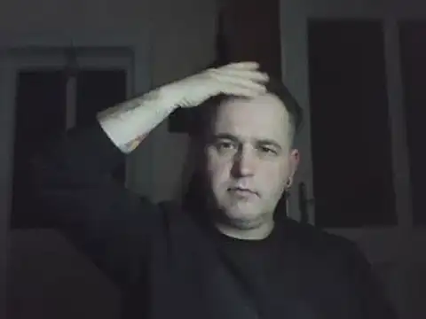 Snapshot of Szolga10 chatting on 03-11-25, 05:02 Szolga10 online show from 03-11-25, 05:02