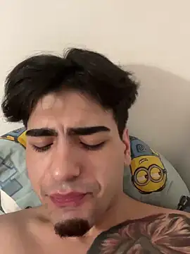 jovencitoboy21 online show from 03-16-25, 05:50