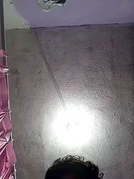 Snapshot of lolo_xxx chatting on 09-23-25, 04:26 lolo xxx online show from 09-23-25, 04:26