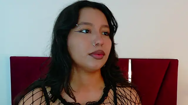 Snapshot of ParanoidTemptaion_ chatting on 04-21-26, 11:38 ParanoidTemptaion online show from 04-21-26, 11:38