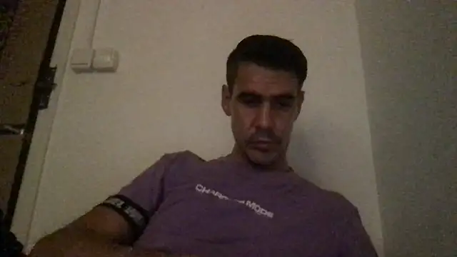 Snapshot of halfArabhalfspanish chatting on 06-22-26, 07:11 halfArabhalfspanish online show from 06-22-26, 07:11