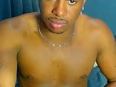 Snapshot of JackBlackone chatting on 09-19-25, 02:46 JackBlackone online show from 09-19-25, 02:46