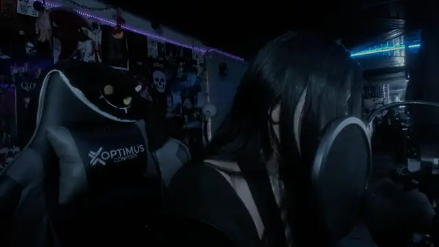 Snapshot of rotten_dreams chatting on 02-23-25, 09:48 rotten dreams online show from 02-23-25, 09:48