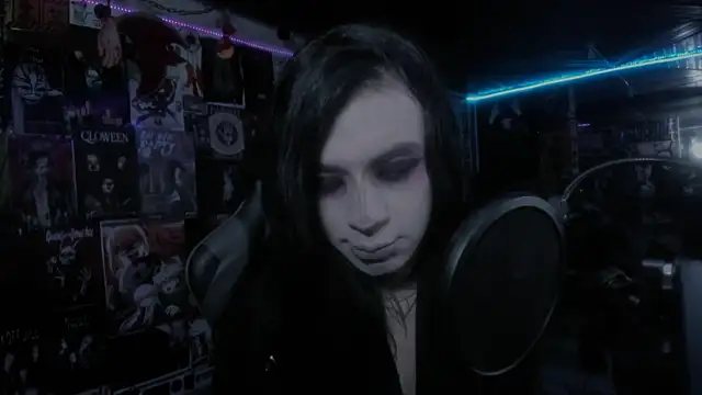 Snapshot of rotten_dreams chatting on 02-27-25, 12:23 rotten dreams online show from 02-27-25, 12:23