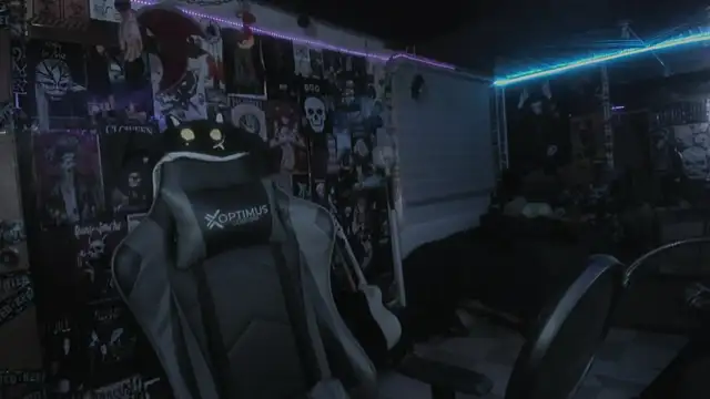 Snapshot of rotten_dreams chatting on 03-13-25, 10:43 rotten dreams online show from 03-13-25, 10:43