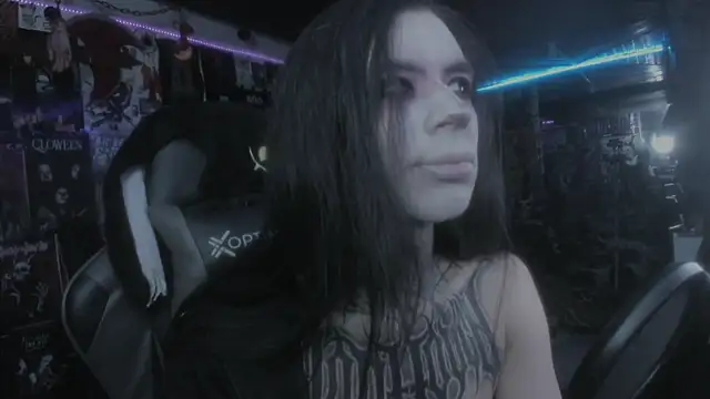 Snapshot of rotten_dreams chatting on 03-21-25, 12:28 rotten dreams online show from 03-21-25, 12:28