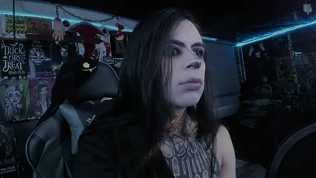 Snapshot of rotten_dreams chatting on 09-30-25, 10:15 rotten dreams online show from 09-30-25, 10:15