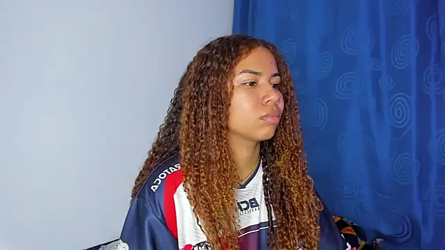 MELINAMARTINS online show from 03-07-26, 09:12