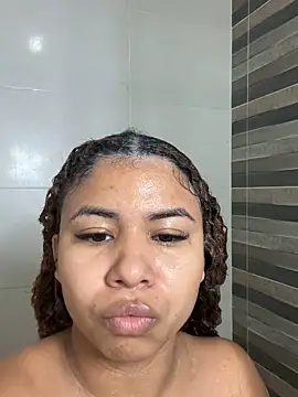 MELINAMARTINS online show from 04-14-26, 08:15