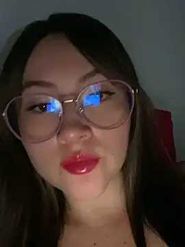 Snapshot of ValentinaOrtiz3 chatting on 03-04-25, 02:06 ValentinaOrtiz3 online show from 03-04-25, 02:06