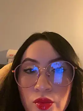 Snapshot of ValentinaOrtiz3 chatting on 11-20-25, 10:53 ValentinaOrtiz3 online show from 11-20-25, 10:53