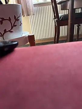 Snapshot of key18cm chatting on 02-09-25, 02:40 key18cm online show from 02-09-25, 02:40