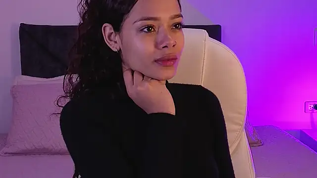 sara sharma  online show from 10-27-25, 02:21