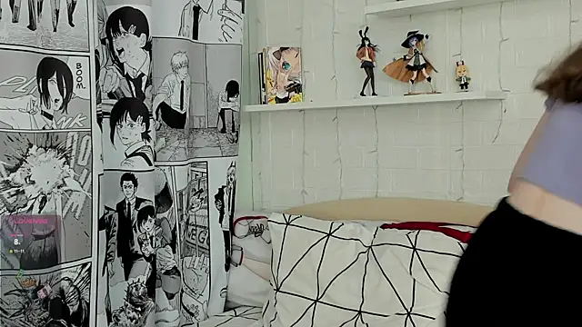 b4by Emilia online show from 02-10-25, 07:47