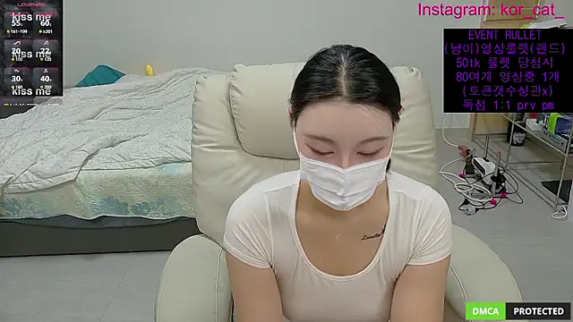 Kor Cat online show from 10-13-25, 09:53
