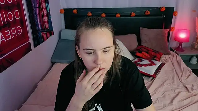 Lika 0ne online show from 11-14-25, 12:04