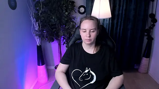 Lika 0ne online show from 04-25-26, 02:47