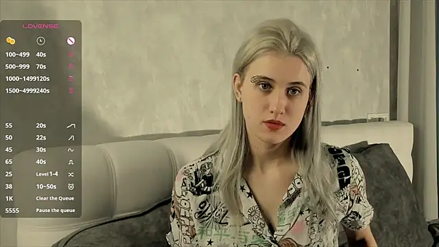 ConstanceBails online show from 03-11-25, 09:24