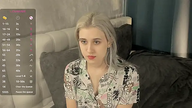 ConstanceBails online show from 03-12-25, 06:40