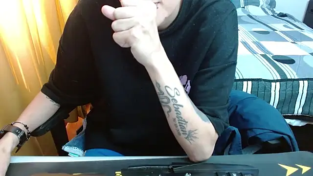 duo peludoo online show from 02-13-26, 04:14