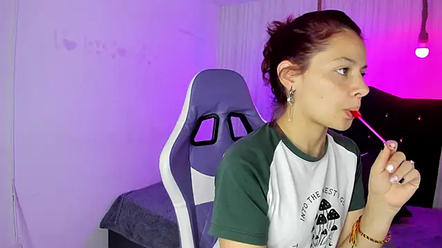 nicky angel1 online show from 11-10-25, 07:02